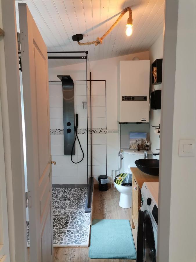 Love Room Avec Spa Nérac Εξωτερικό φωτογραφία