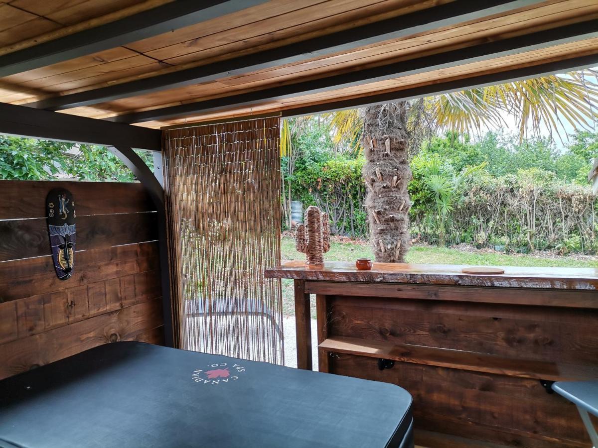 Love Room Avec Spa Nérac Εξωτερικό φωτογραφία