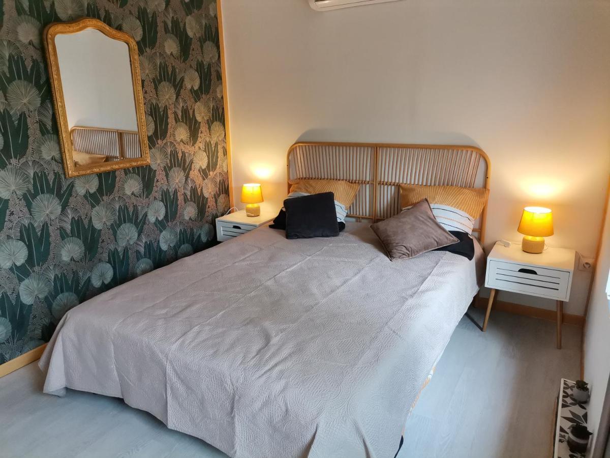 Love Room Avec Spa Nérac Εξωτερικό φωτογραφία