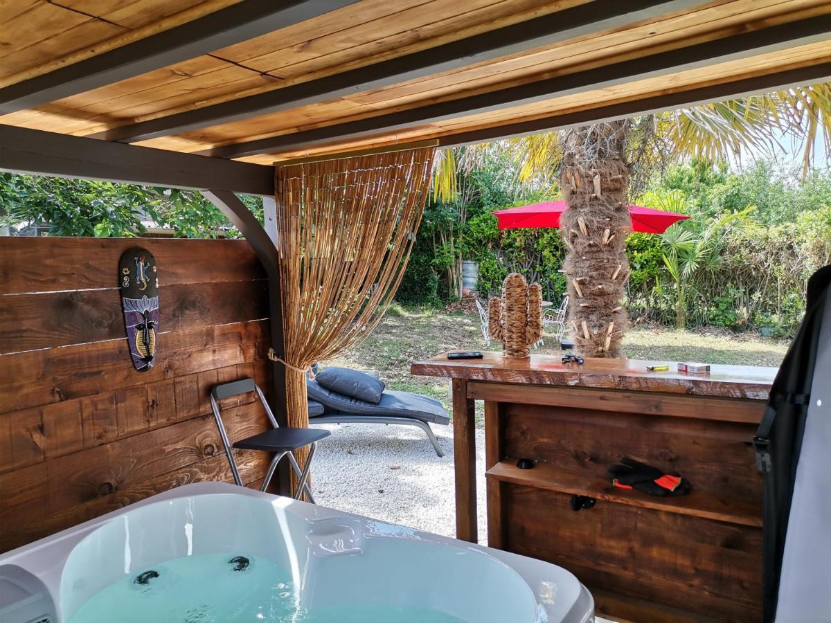 Love Room Avec Spa Nérac Εξωτερικό φωτογραφία